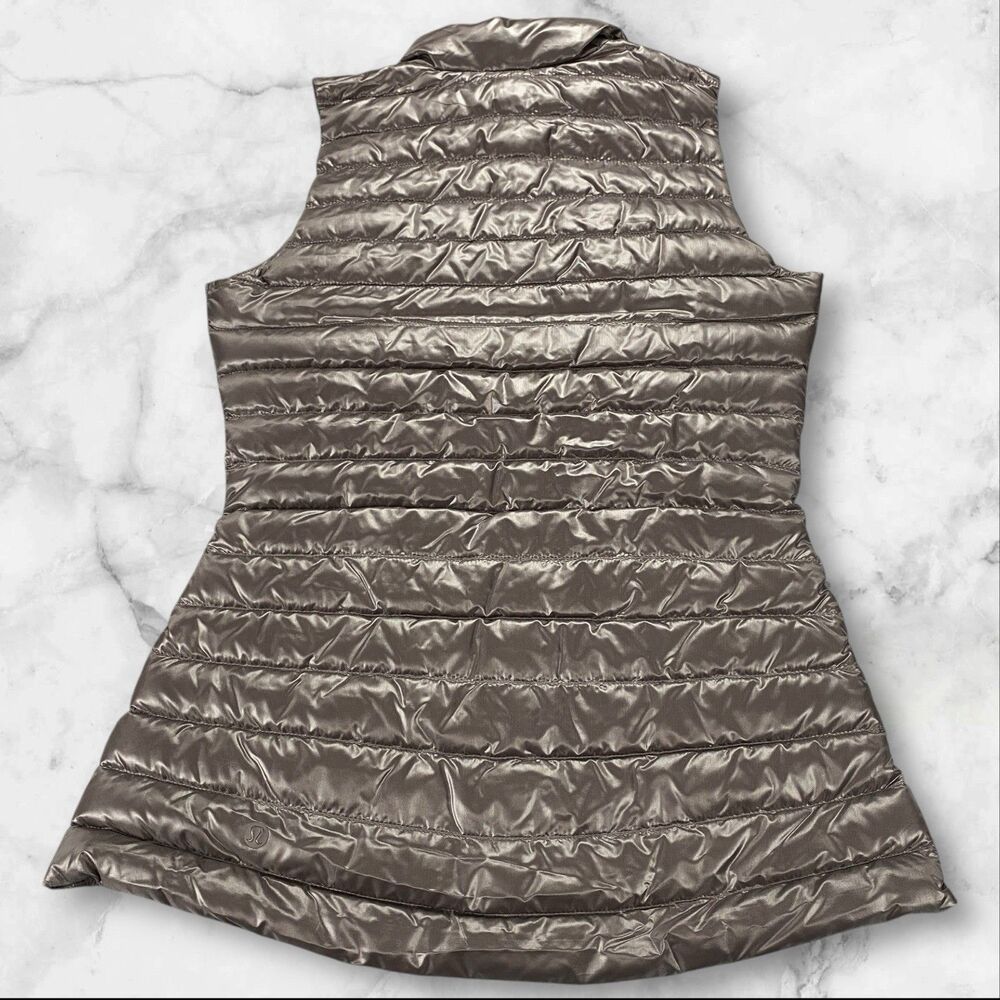Lululemon Pack It Goose Down Vest Shine Lunar Rock Women's 2 NWT - Picture 9 of 16